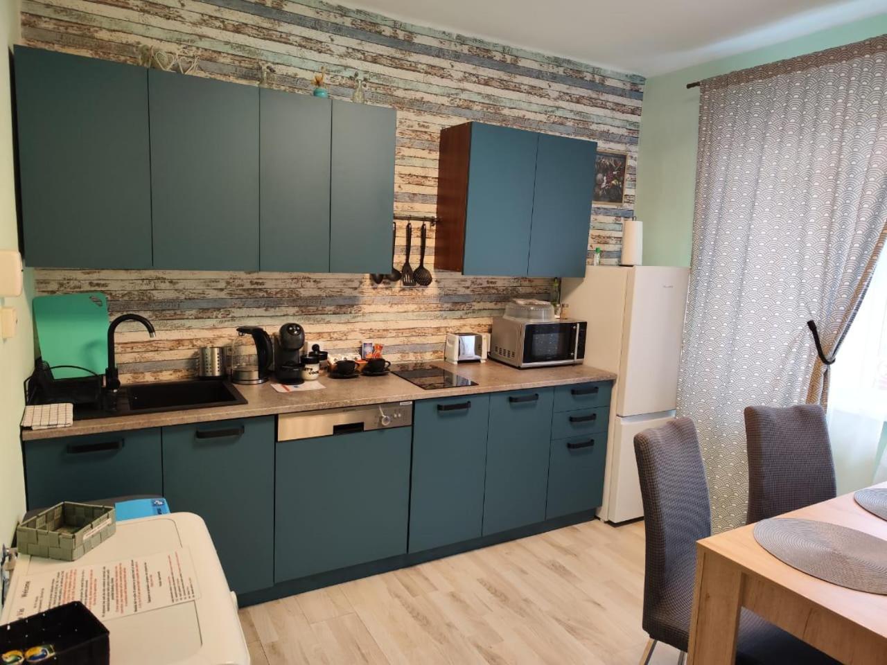 Veludo Apartments Centrum Free Parking 班斯卡-比斯特里察 外观 照片